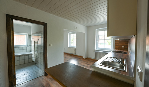 Haus-im-Haus im Grünen ohne Garten - viele Highlights für solvente Familien