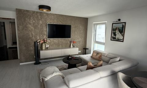 Exquisite apartment – brand new 2.5-room apartment with a large balcony and a high-quality fitted kitchen.