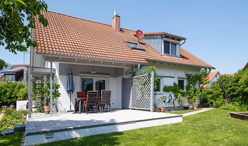 Free of commission! Family-friendly EFH in a quiet location with well-kept garden