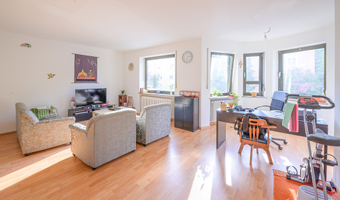 Reduced! Bogenhausen 3 rooms approx. 108 sqm