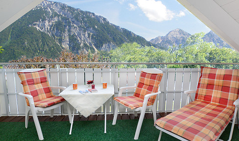 Neuwertige Wohnung zentrale Lage Südbalkon freier Bergblick, Einbauküche in Ruhpolding - VB