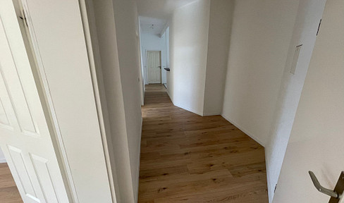 Stylishly renovated old building in a top central location in Cottbus - with fitted kitchen!