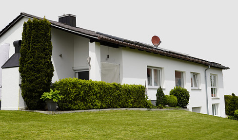 Detached house with extension in Reichertshausen-Steinkirchen