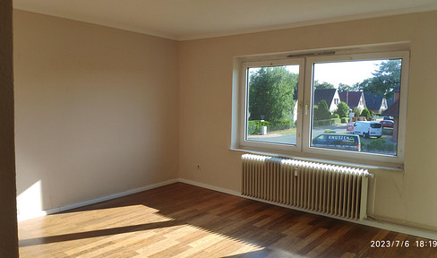 Apartment for sale, Segeberg district, 3 rooms, 68m2, 5% return on investment.