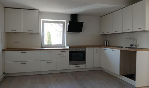 Provisionsfrei * 3Zimmer -DG- Wohnung im Maisonettestil