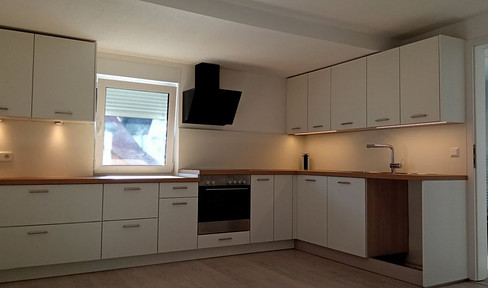 Provisionsfrei * 3Zimmer -DG- Wohnung im Maisonettestil