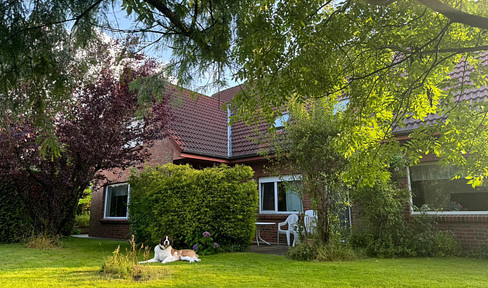 445 000€ Traumhaus in einer Spielstraße, nah an Kita und Schule.