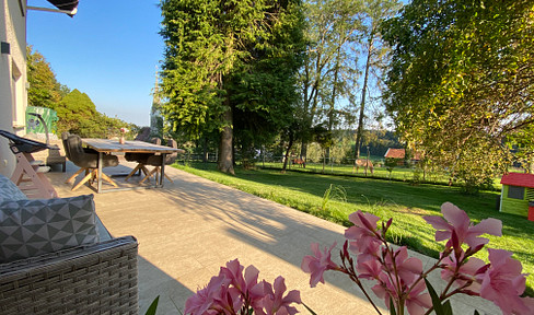 Fantastic country house with garden paradise on 4,367 m²