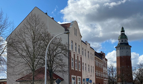 Top sanierte 3 ½ -Zimmer-Dachgeschoss-Wohnung in charmanten Altbau