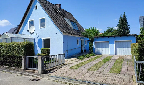 Reserviert: Charmantes Haus in sehr guter Lage LL West
