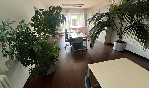 Office unit approx. 170m² in top location