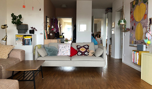 Großzügige Familienwohnung im 4. OG mit Westbalkon, Weitblick und Tiefgarage