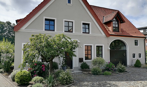 Residential house with granny apartment and shed