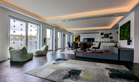 Exclusive loft apartment on one level in the middle of the city