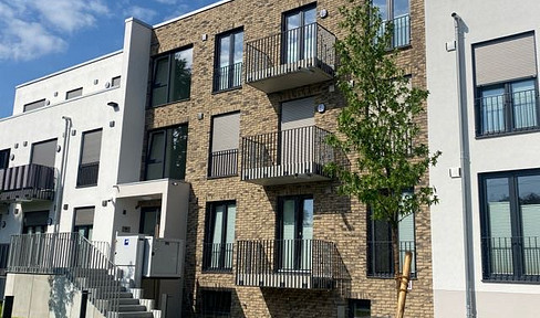 New build after first occupancy bright 1 room apartment KfW 40+, EBK, balcony