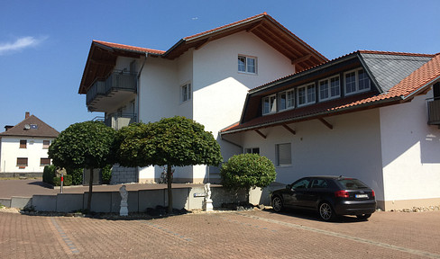 Stadtnähe, Energiesparende, Klimatisierte 3 Zimmerwohnung in exponierter Lage und E Ladestation