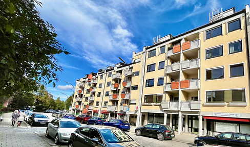 3-room 75 sqm apartment ready to move into in Munich-Bogenhausen from private owner