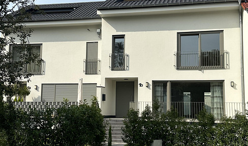 Sustainable new build (EFH) with 2 parking spaces - energy-efficient & stylish
