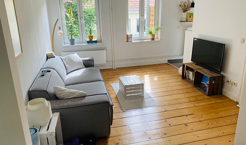 For sublet as of now / 2.5 room apartment in old building/Schanzenviertel 2-3 months