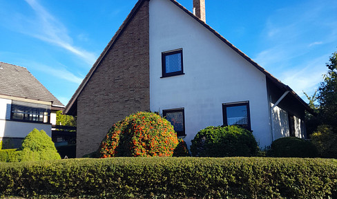 Detached 1-family house in quiet residential area