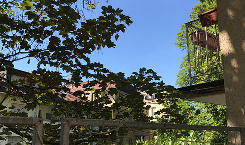 Great location: shared flat possible, 3 room apartment, EKB, terrace / Kernerviertel / Schützenstraße