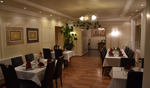 Established restaurant with large apartment and cottage 1203sqm