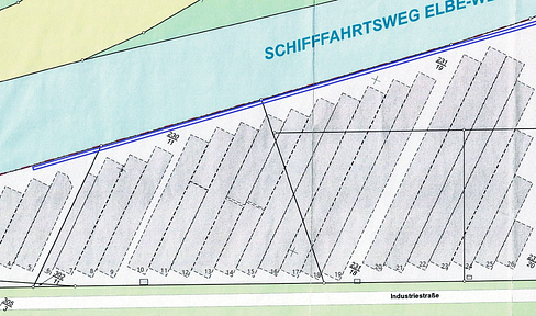 Highly flexible industrial property between HB, BHV and HH - energy-efficient, highly conducive, strategically located.