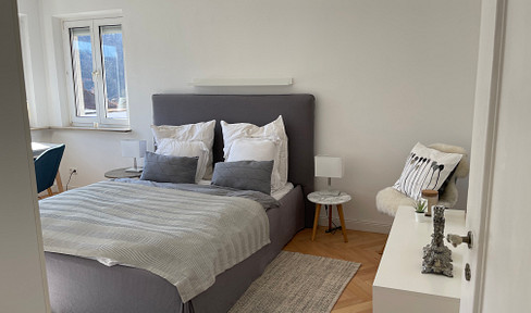Beautifully furnished apartment with balcony & garden ideal for a family or shared flat