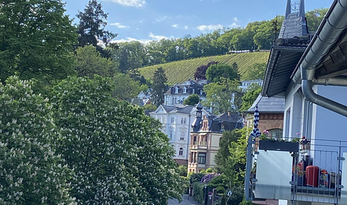 *Exklusive Lage im Nerotal *3,5 Zimmer Wohnung mit Südbalkon* Wohnen im Grünen und Stadtzentrum*