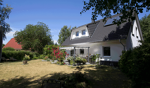 OSTSEE High-quality EFH near Graal-Müritz with separate vacation bungalow