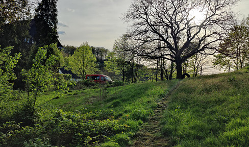 Baugrundstück als großzügige Baulücke, mitten im Grünen, nahe Eschbach-Talsperre