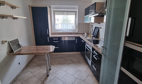 3-room apartment with fitted kitchen in a quiet location in Röthenbach.