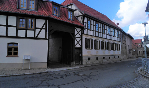 Historic four-sided courtyard | Barrier-free living | MVZ