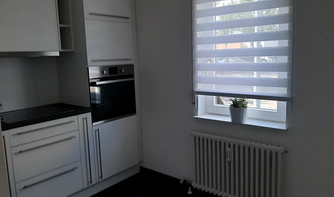 2 Zimmer Wohnung mit Terrasse und Garten !