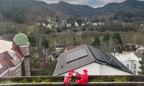 Dachgeschosswohnung in traumhafter Aussichtslage Baden-Baden