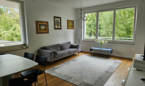 4-room furnished apartment in Schmargendorf, with a guest toilet, laundry room, elevator, and underground parking.