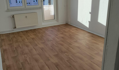220 € | 59 qm | 3 ZKB Balkon | Günstige Fernwärme