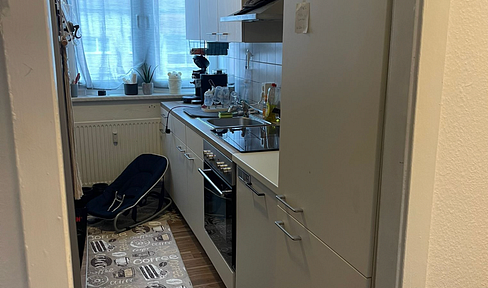 585 € | 117 qm | 6 ZKB Balkon | Günstige Fernwärme