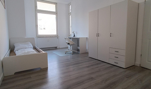 Zimmer in schöner 3er Frauen-WG | Stadtmitte direkt am Paulusanger