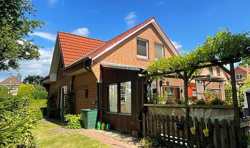 Detached house for small family and/or garden lovers in top location