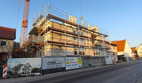 4 room barrier-free ground floor apartment, two terraces, great furnishings and KfW 55 standard (WG 1)