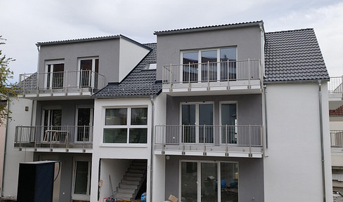 4 Zimmer Wohnung, barrierefrei, zwei Terrassen und mit KfW 55 Standard