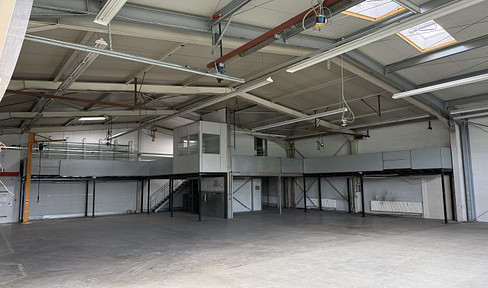 Provisionsfrei! Top Lagerhalle Gewerbehalle in kleinem Gewerbepark