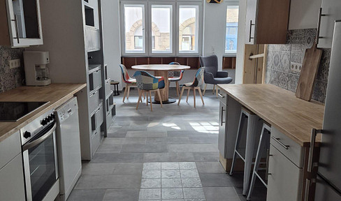 Exquisite air-conditioned loft apartment, suitable for home office