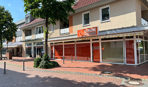 Retail space on shopping street, corner building, Hauptstraße 3-5 49509 Recke