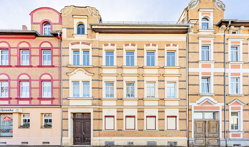Two-room apartment with fitted kitchen available for rent in Gera-Zwötzen.