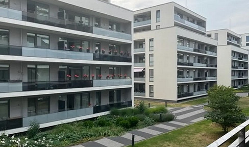 4-Zi Wohnung in Charlottenburg mit Gäste-WC, Einbauküche und 2 Balkonen