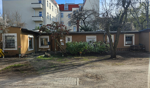 Praxis-/Büroräume, 3-Zi-Haus, nahe S-Bahnhof Feuerbachstr.