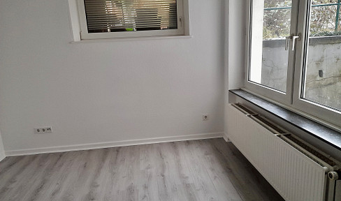 Spacious single apartment with good location in Wuppertal-Barmen