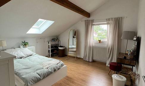 Beautiful attic apartment, centrally located and in a quiet area, in Lörrach.